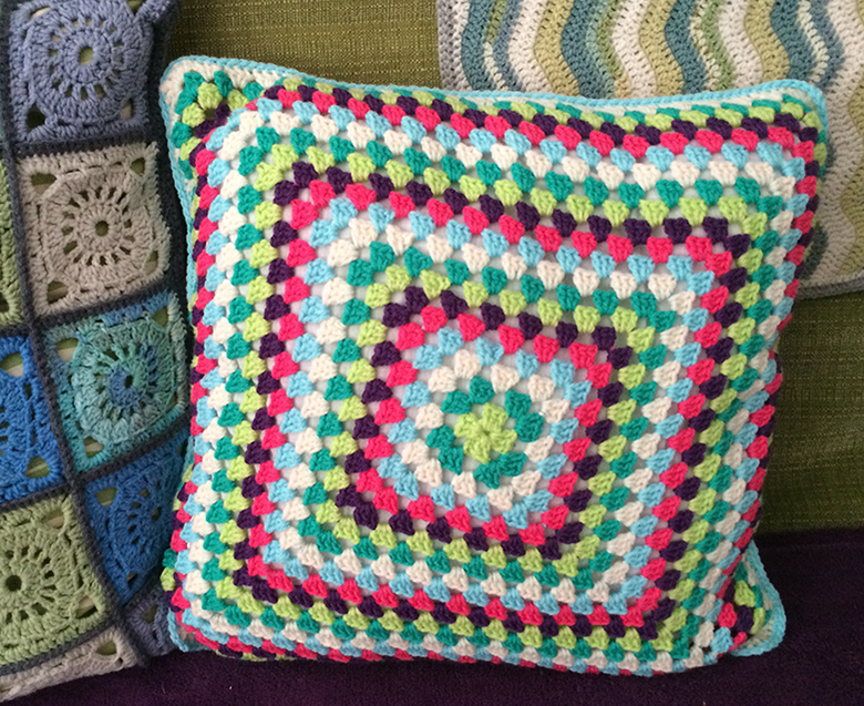 Crochet granny square cushion cover jo bund